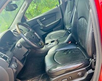 2012 GMC Arcadia Denali AWD 6 Cylinder D 3.6L
116,148 Miles
12,800
MM accepts all bids on vehicles during sale hours. If financing is required, you must be pre-approved. MM accepts cashiers check, cash & financing.