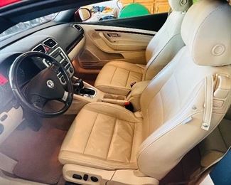 2007 Volkswagen Eos 4 Cylinder 2.0L FI Turbo
2.0T Hard Top Convertible 2D
Mileage 66,105
$6,000