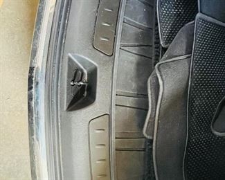 2020 Buick Enclave Avenir 4D AWD 6 Cylinder W 3.6L
23,981 Miles
$47,000