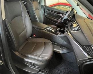 2020 Buick Enclave Avenir 4D AWD 6 Cylinder W 3.6L
Blue
23,981 Miles
$47,000