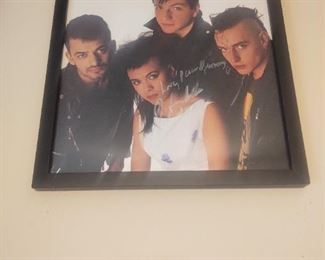 SIGNED BOW WOW WOW ALBUM BY ANNABELL LUIN
399.99