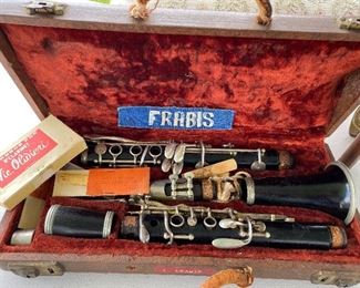 Antique pedler clarinet leather case 