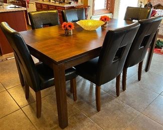 Kitchen table and 6 chairs (shown with leaf installed)