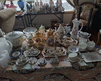 Vintage and antique tea sets and miniature tea sets  