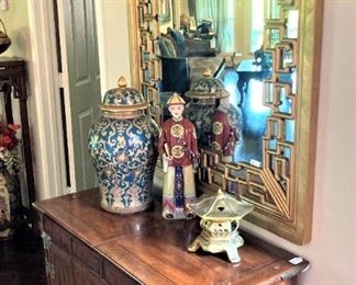 Elegant chest and mirror