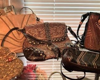 Additional purse selections