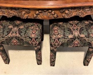 Sofa table; 2 small stools