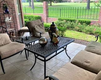 Patio furniture (cushions - as is)