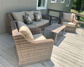 Great deck furniture with protective covers