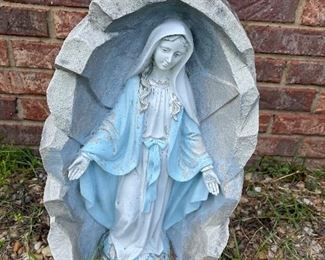 Mary yard decor
