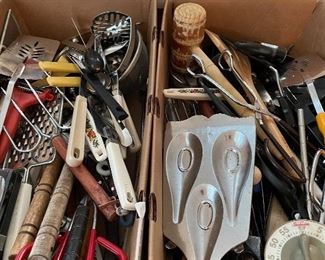 bunches of kitchen gadgets