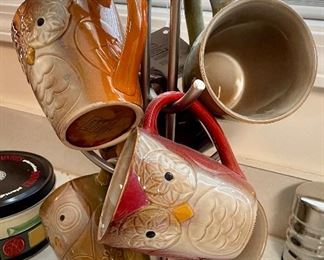 owl mug set with stand