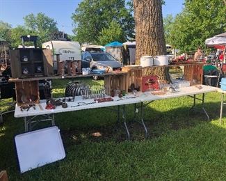 Sale 1 Enamelware, kitchen items
