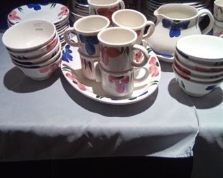 Furio Dinner Set