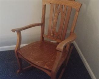 Quarter-sawn Oak rocking chair $75 or make an offer