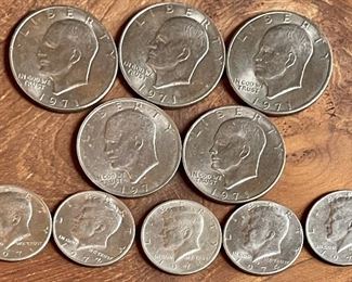 (5) 70's Kennedy Half Dollar Coins And (5) 70' Eisenhower Dollar Coins