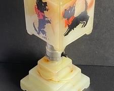 Vintage Art Deco Scotty Dog Houze Cube Lamp measuring 9". This adorable lamp does NOT have a cord and is vintage condition with some wear including slight paint loss. 