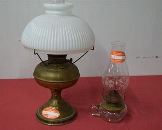 Lot 803 2 oil lamps 