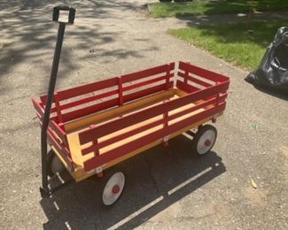 Wagon with Red Slat Removable Rails