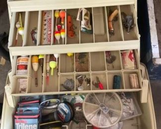 Tackle Box w/Tackle