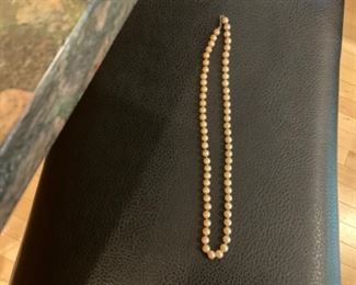 Real Pearls Champagne Color