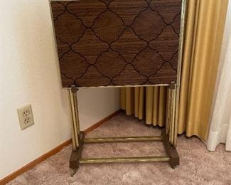 Vintage TV Trays Set of 4 with Stand