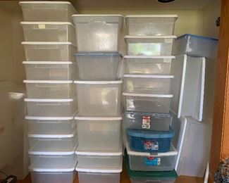 Storage bins with lids!