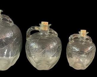 4-PCS VINTAGE “APPLE” WHITE HOUSE VINEGAR JAR SET W/CORKS