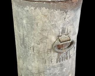 ANTIQUE COBLE DAIRY COTTAGE CHEESE CAN W/2-TOOLS