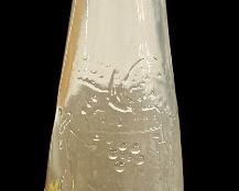 VINTAGE VIRGINIA DARE WINE BOTTLE W/CAP
