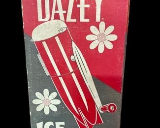 VINTAGE / NOS DAZEY ICE CRUSHER (BLACK) IN ORIGINAL BOX, W/PAPERWORK, HDWE
