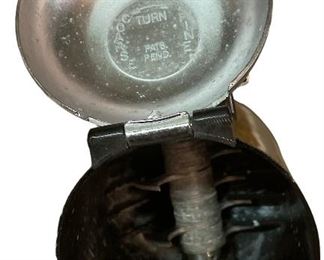 VINTAGE / NOS DAZEY ICE CRUSHER (BLACK) IN ORIGINAL BOX, W/PAPERWORK, HDWE