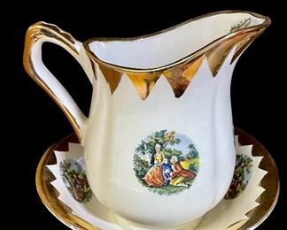 VINTAGE/ANTIQUE GEORGE/MARTHA BASIN SET