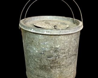 GALVANIZED MINNOW BUCKET