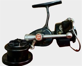 GARCIA REEL W/BOX AND DRAG CAP