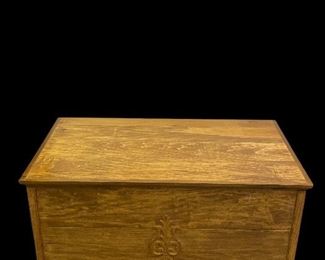HAND-CRAFTED QUILT CHEST