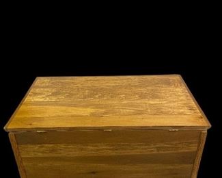 HAND-CRAFTED QUILT CHEST