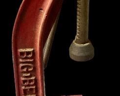 VINTAGE/ANTIQUE BIG-BEN BOTTLE CAPPER WITH BOX OF CAPS