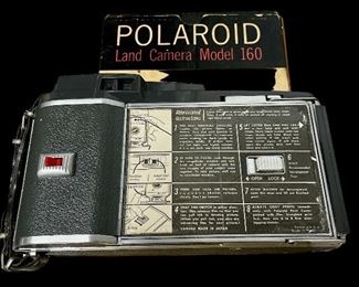 POLAROID LAND CAMERA MODEL 160