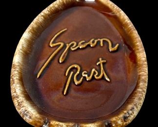 VINTAGE HULL POTTERY SPOON REST
