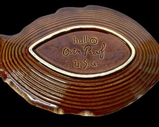 VINTAGE HULL POTTERY “FISH” PLATE