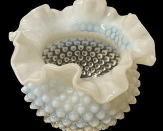 VINTAGE/ANTIQUE HOBNAIL/MOONSTONE VASE