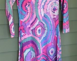 Colorful vintage dress with diagonal zipper