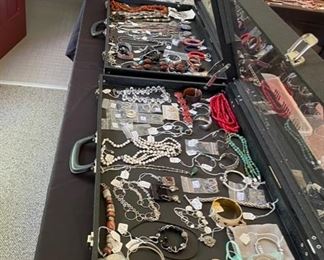 Large selection of jewelry