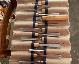 Swiss made chisel set