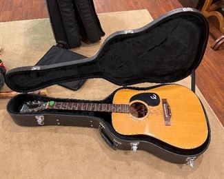 Epiphone FT-145 Guitar