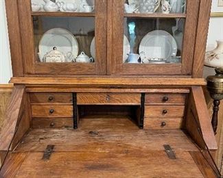 Stunning Oak Hutch from Germany