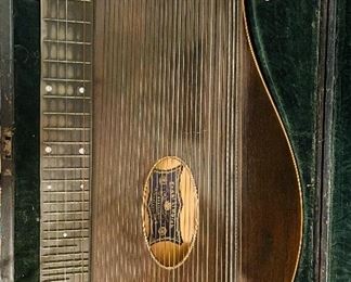 Lovely Antique Zither by Ernest Liebich in Original Case!
    🔥Rare!!!!🔥