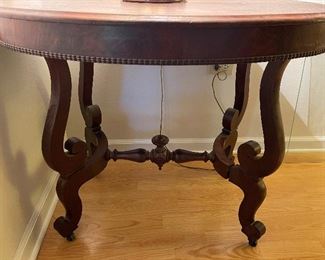 Stunning Oval Mahogany Table on Wheels - Great Server 