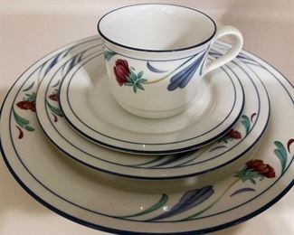 65 PC Set of Lenox  Chinastone
   “Poppies in Blue”
Service for 10